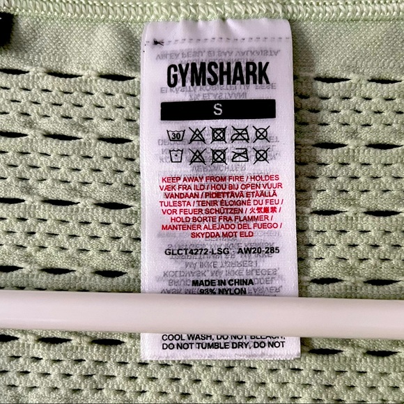 Women’s Energy Seamless Crop Top - Picture 3 of 3